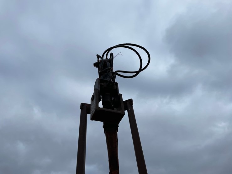 1990-mack-dm690s-image-33