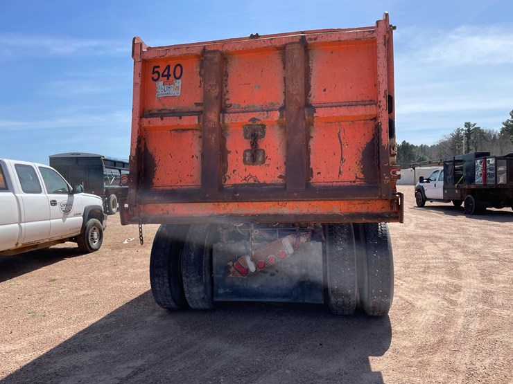 1992-mack-dm690s-image-6