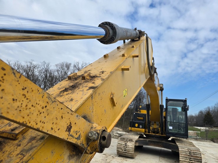 2013-caterpillar-324el-image-22