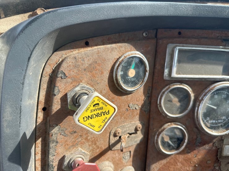 1997-cummins-m11-image-26