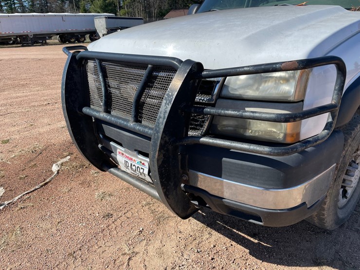 2006-chevrolet-2500-image-12