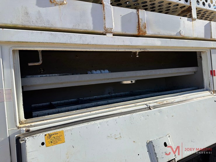 2008-international-7400-image-13