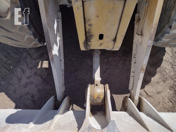 2019-caterpillar-950m-image-25