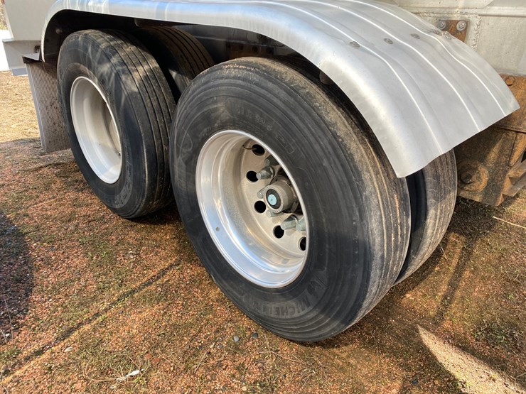 1992-walker-tanker-image-7