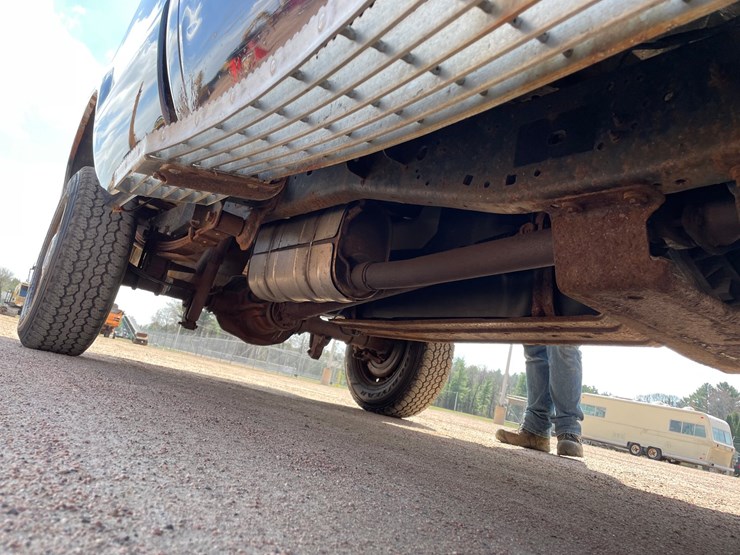 2009-ford-f250-xl-image-32