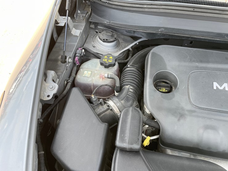 2014-jeep-cherokee-image-40