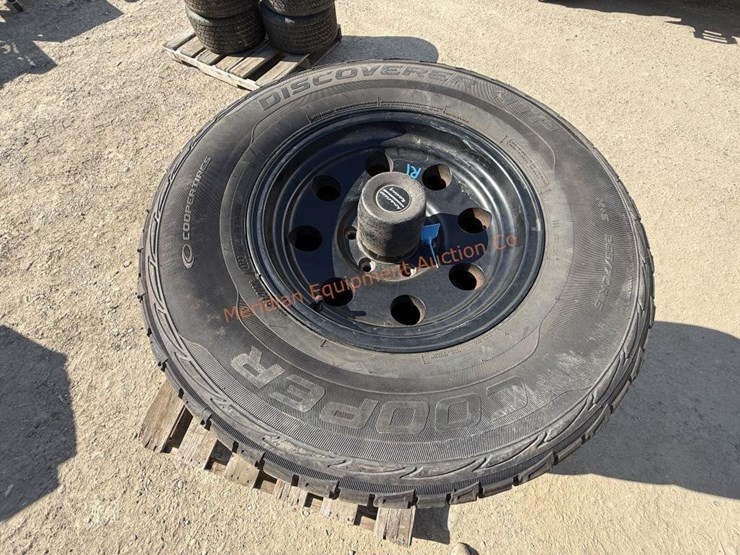 chevrolet-tahoe-image-14