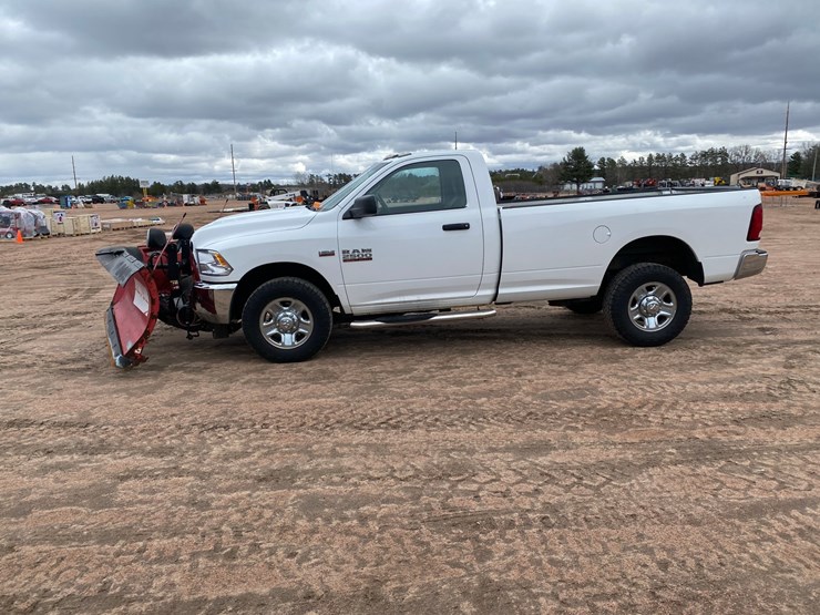 2017-dodge-ram-2500-image-13