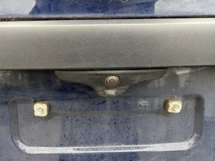 2017-ford-explorer-image-18