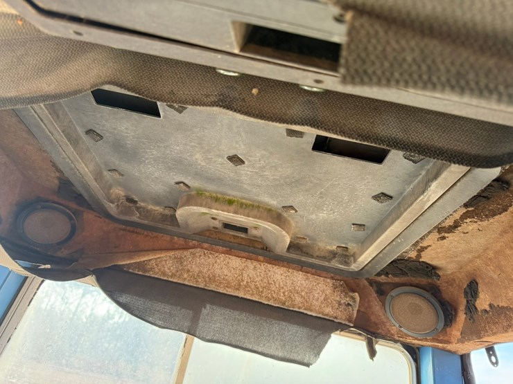 1990-ford-6610-image-44