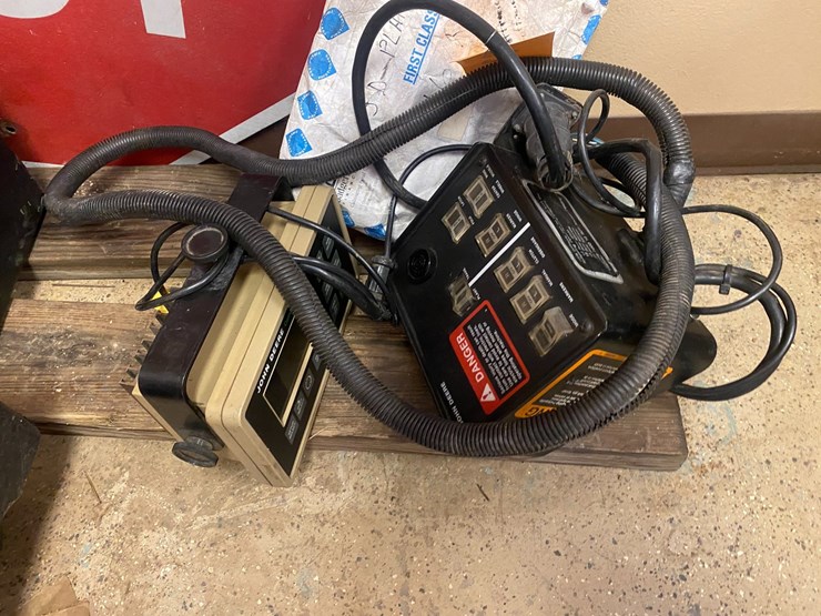 john-deere-7200-image-58