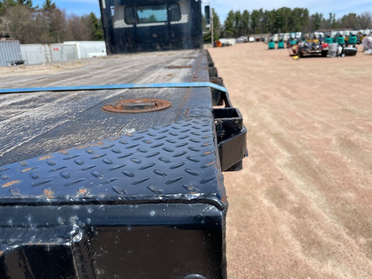 2016-international-durastar-4400-image-31