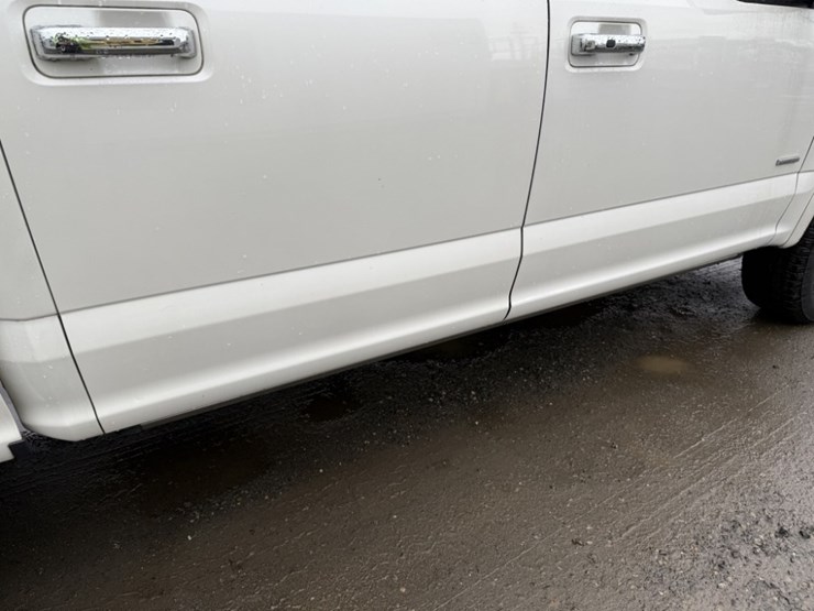 2015-ford-f150-image-29