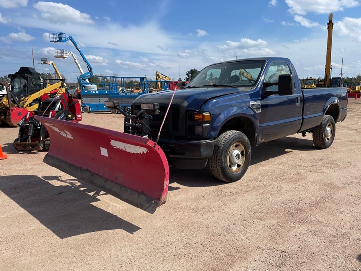 2009-ford-f250-xl-image-1