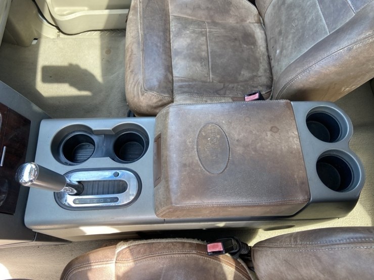 2005-ford-f150-king-ranch-image-16