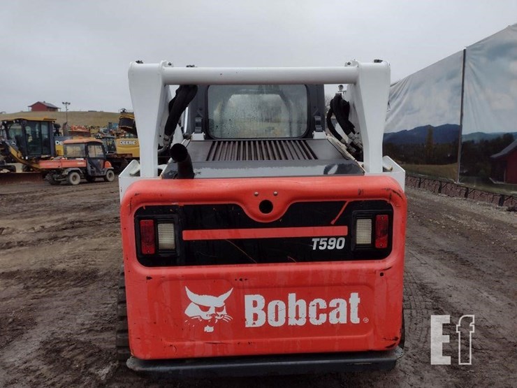 2017-bobcat-t590-image-4