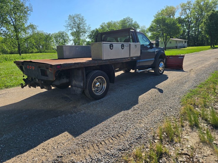 2008-ford-f550-image-17