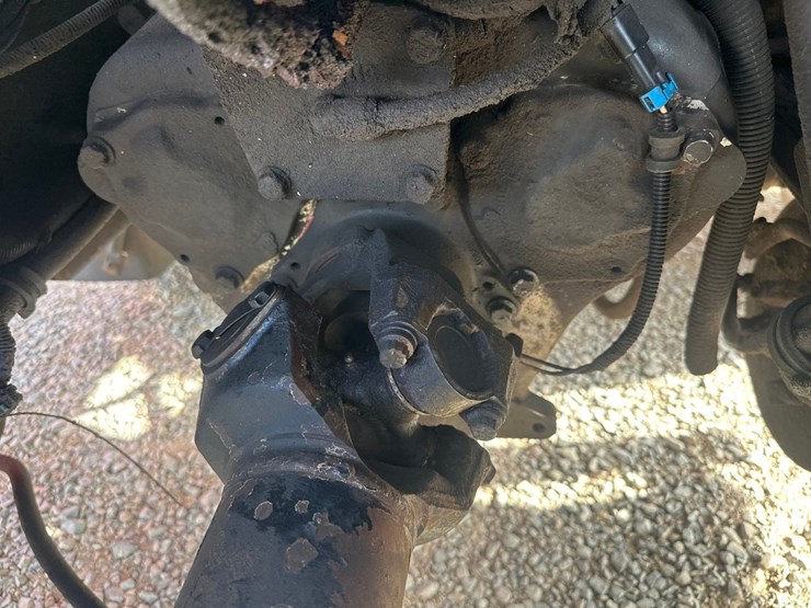 2002-mack-ch613-image-47