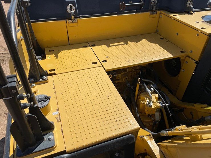 caterpillar-324e-image-58