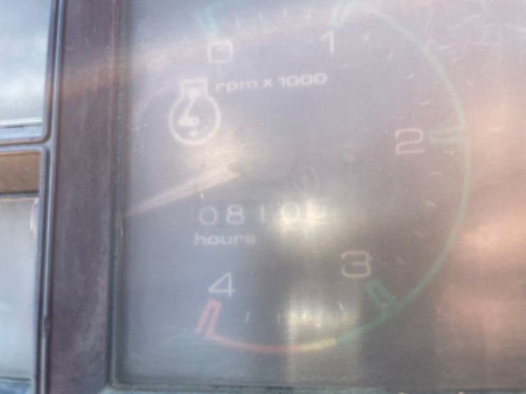 1986-case-dh4b-image-15