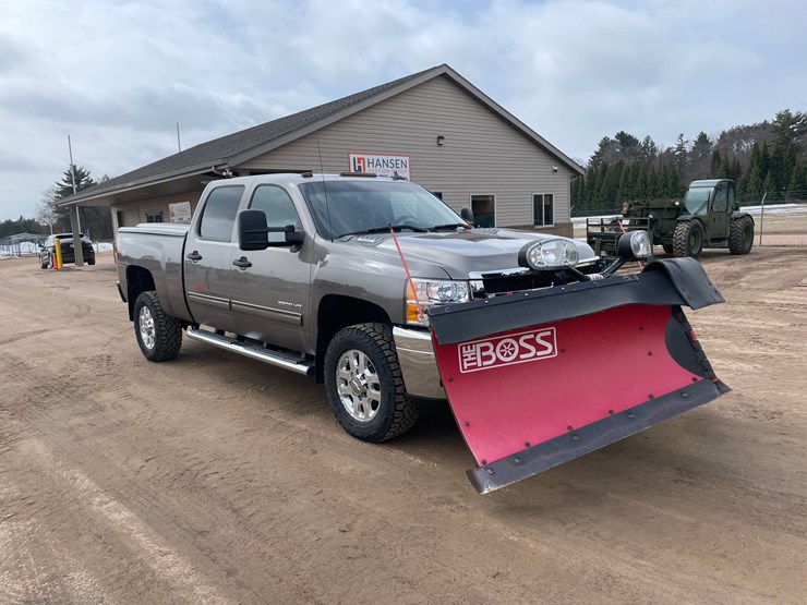 2013-chevrolet-silverado-2500hd-image-7