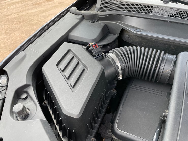 2016-chevrolet-equinox-lt-image-43