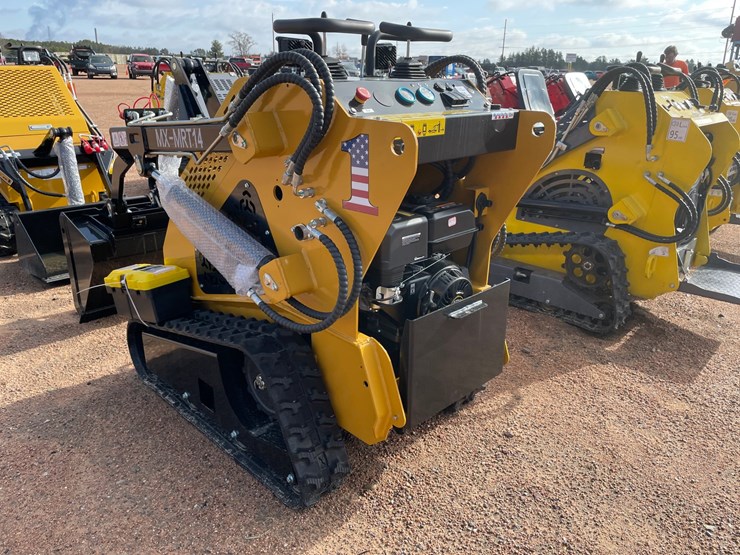 #1154-•-agt-mx-mrt14-tracked-stand-on-mini-skid-steer-image-5