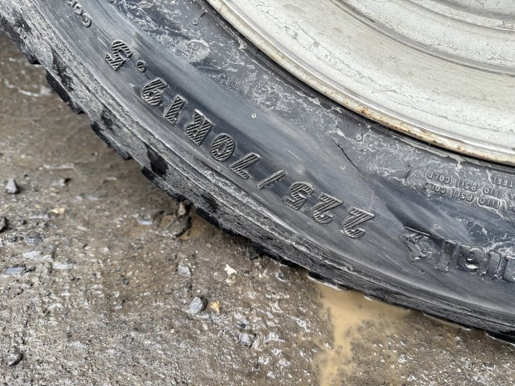 2015-ford-f550-sd-image-19