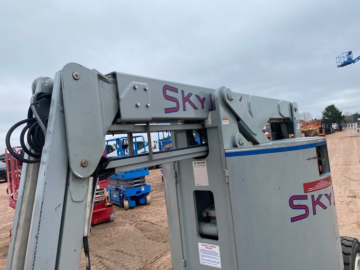 1995-skyjack-sjkb33n-image-13