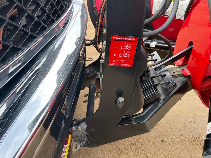 2013-chevrolet-silverado-2500hd-image-11