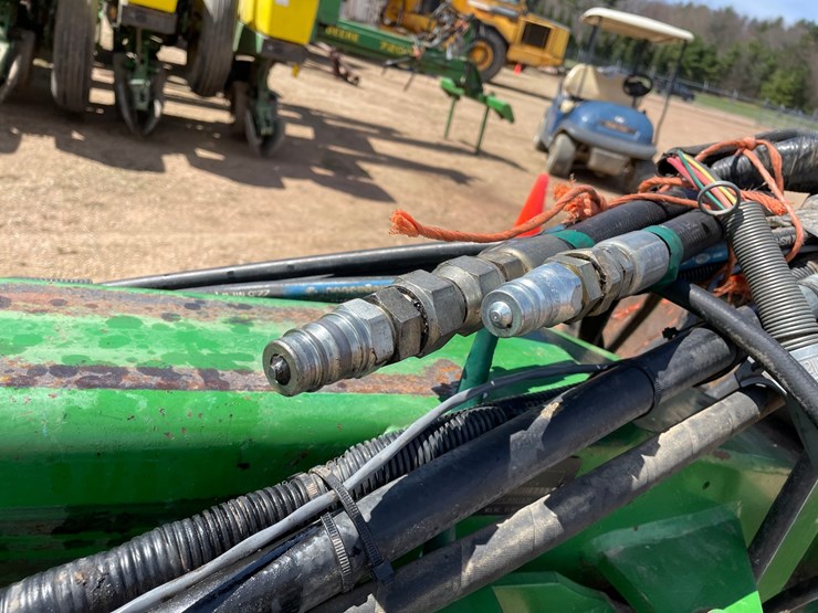 john-deere-7200-image-13