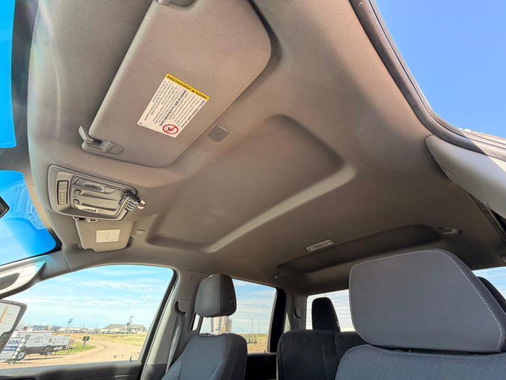 2022-chevrolet-silverado-2500-image-24