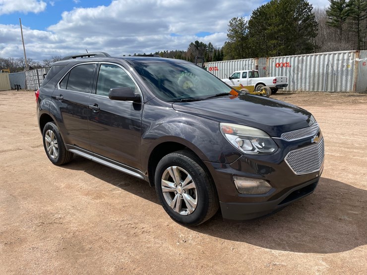 2016-chevrolet-equinox-lt-image-7