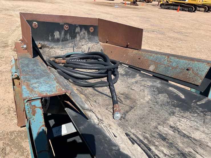 #1143-•-60'-towable-hydraulic-belt-conveyor-image-21