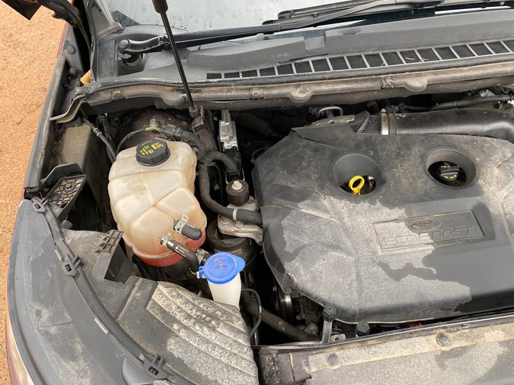 2015-ford-edge-sel-image-39