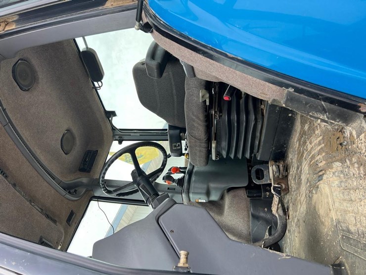 new-holland-8770-image-54