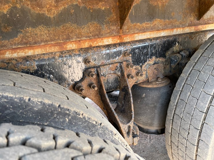 2016-international-durastar-4400-image-28