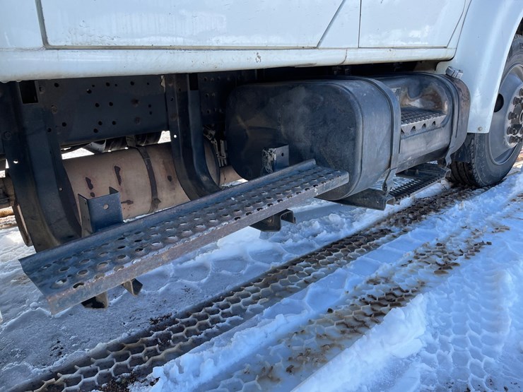 2000-international-4700-image-26