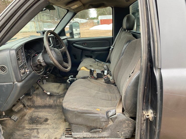 2001-chevrolet-2500-image-46