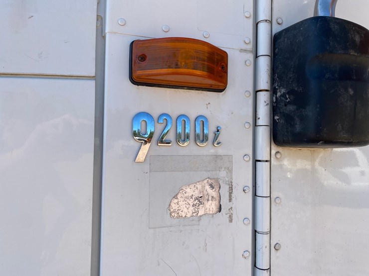 2007-caterpillar-c13-image-16