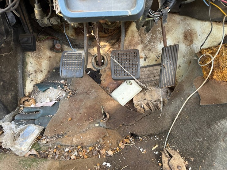 1982-ford-f700-image-61