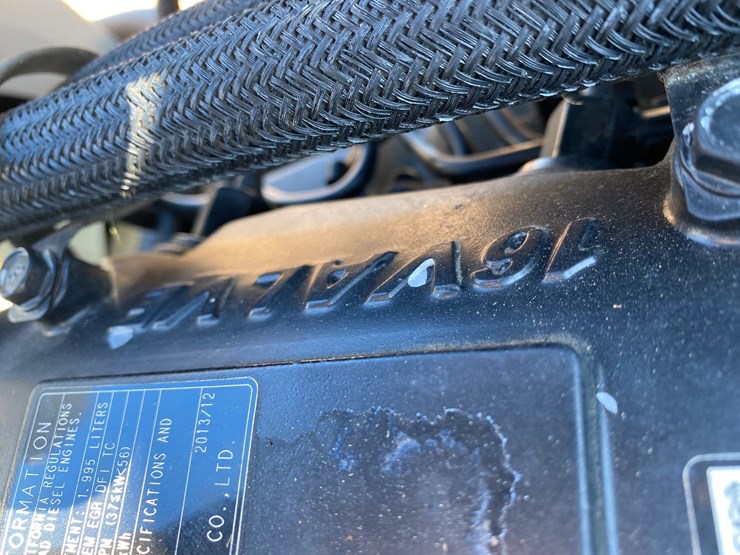 2014-john-deere-1600t-image-44