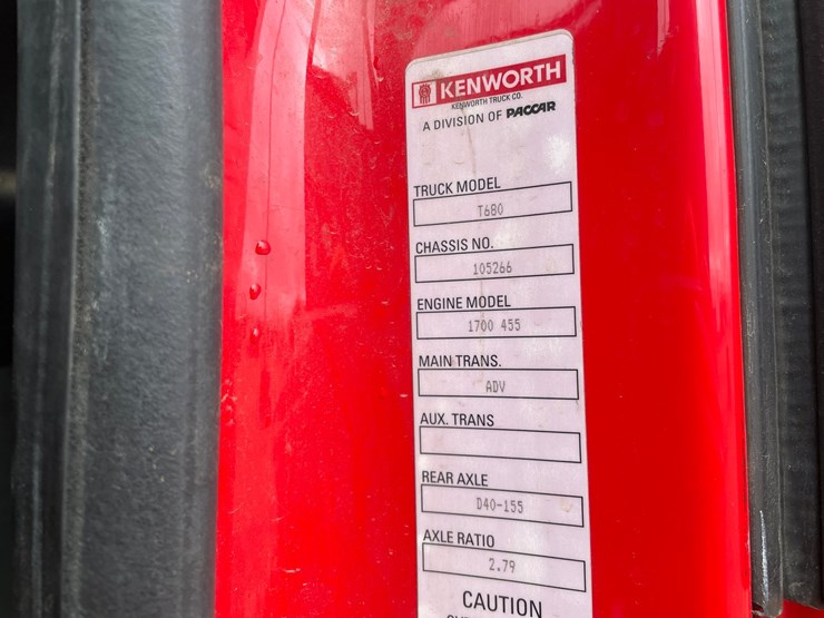 2016-kenworth-t680-image-54