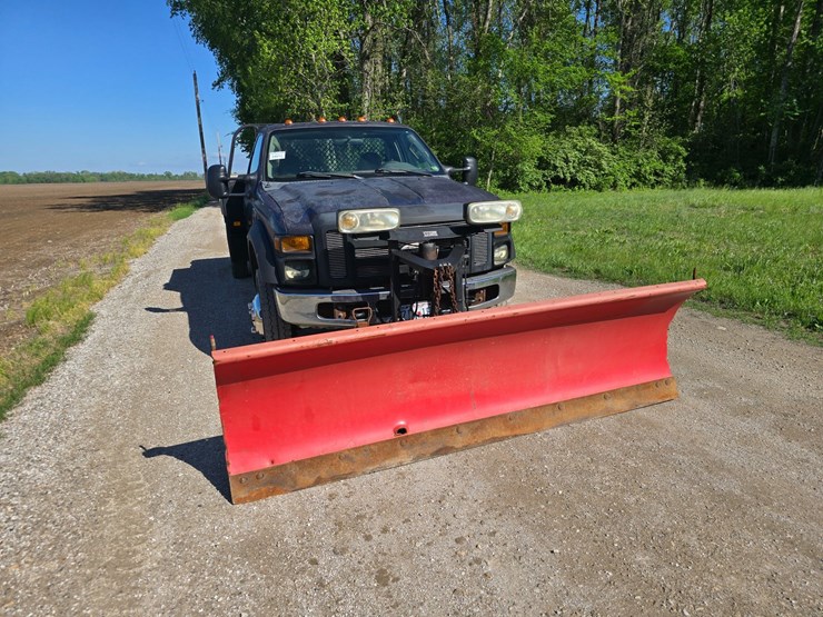 2008-ford-f550-image-35