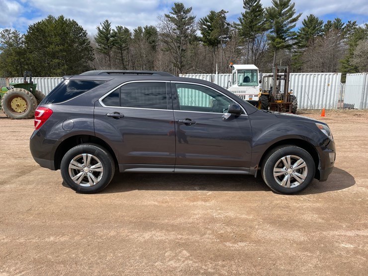 2016-chevrolet-equinox-lt-image-6