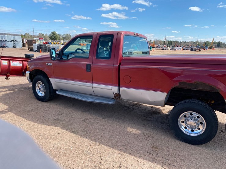 2001-ford-f350-xlt-image-17