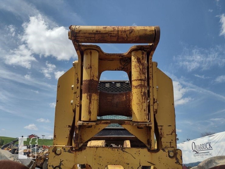 2011-caterpillar-525c-image-27