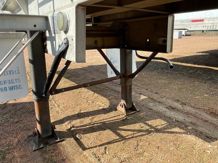 1994-walker-tanker-image-27