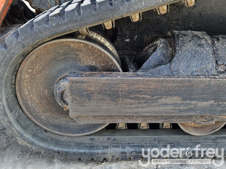 kubota-svl75-2-image-19
