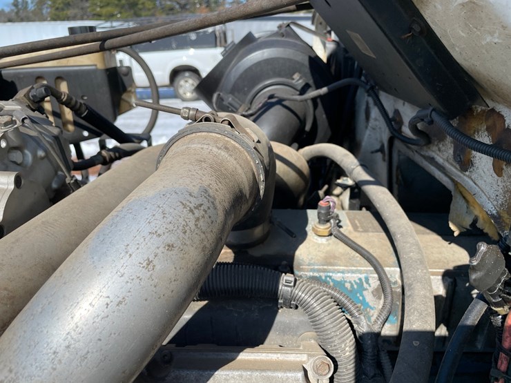 2000-international-4700-image-51